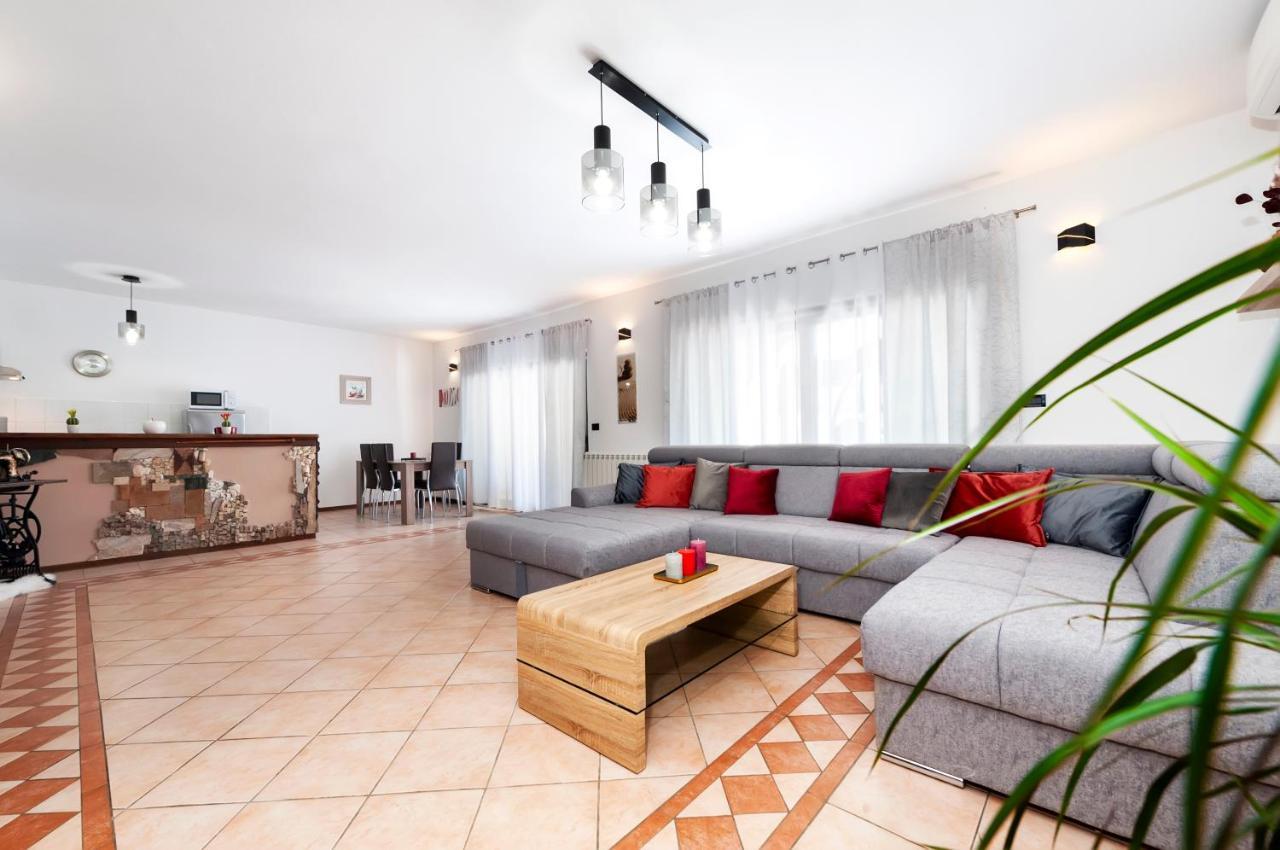רוביני Apartment St. Antonio מראה חיצוני תמונה