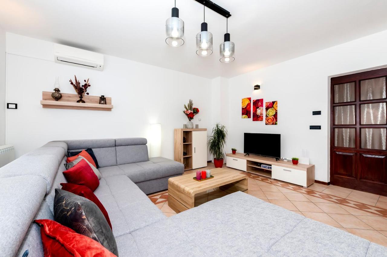 רוביני Apartment St. Antonio מראה חיצוני תמונה